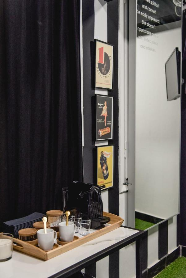 Home Plus Eleutheria Budget Room Афины Экстерьер фото