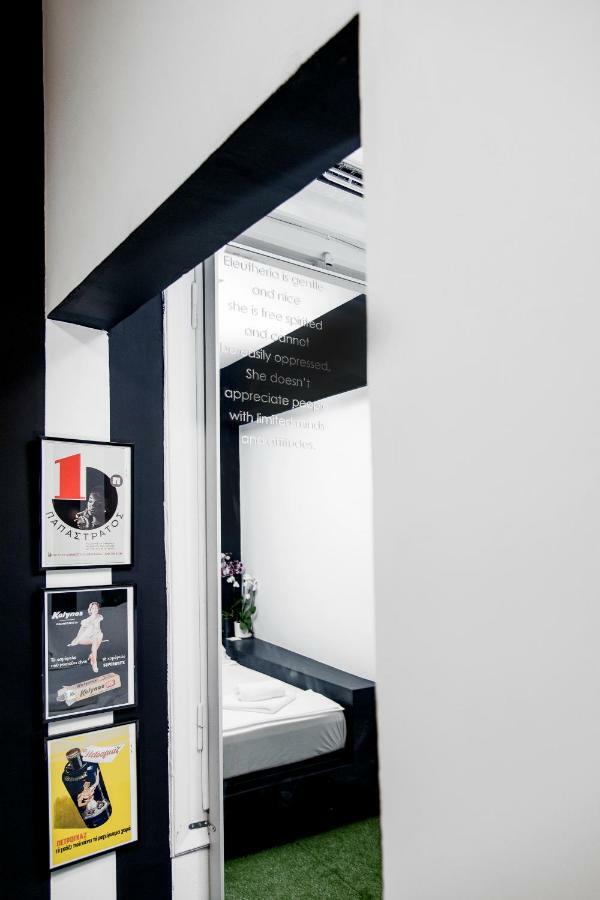Home Plus Eleutheria Budget Room Афины Экстерьер фото