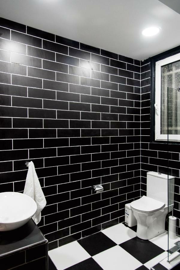 Home Plus Eleutheria Budget Room Афины Экстерьер фото